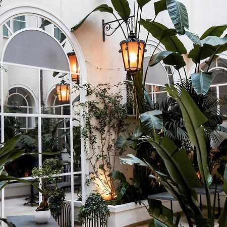 Hotel Vilon - Small Luxury Hotels Of The World Рим Экстерьер фото